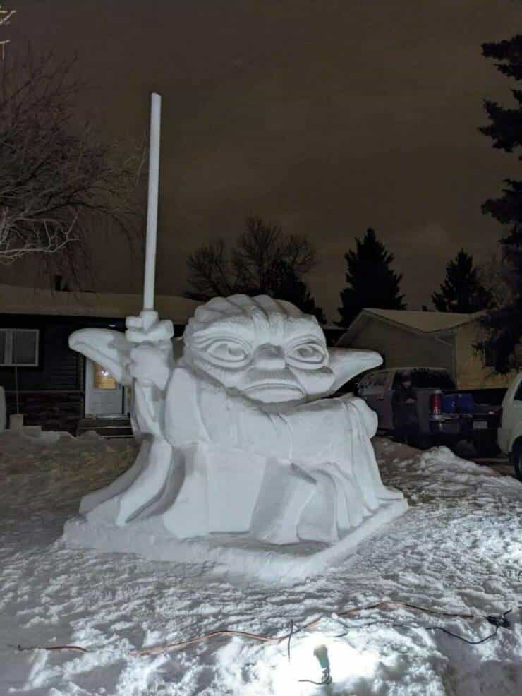 Yoda snowman