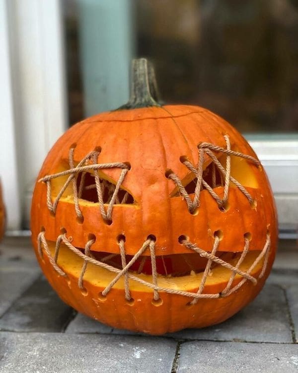 best pumpkin carving design strings over eyes