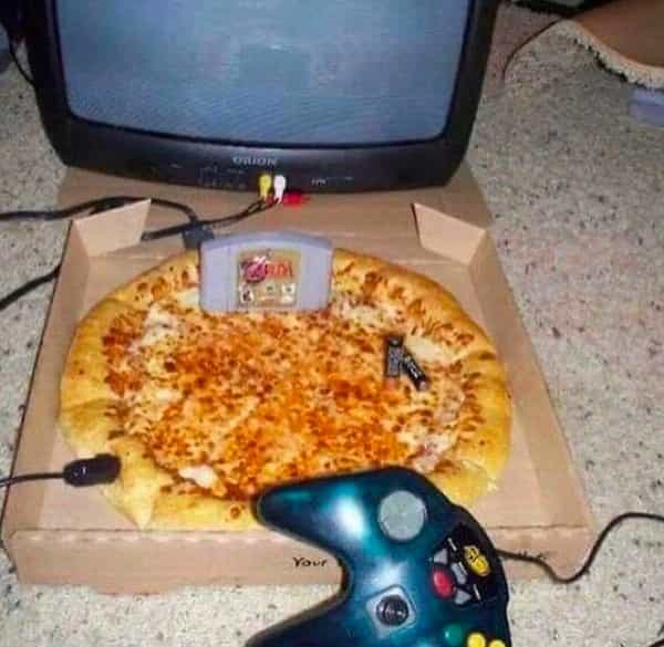 cursed images n64 Zelda in pizza