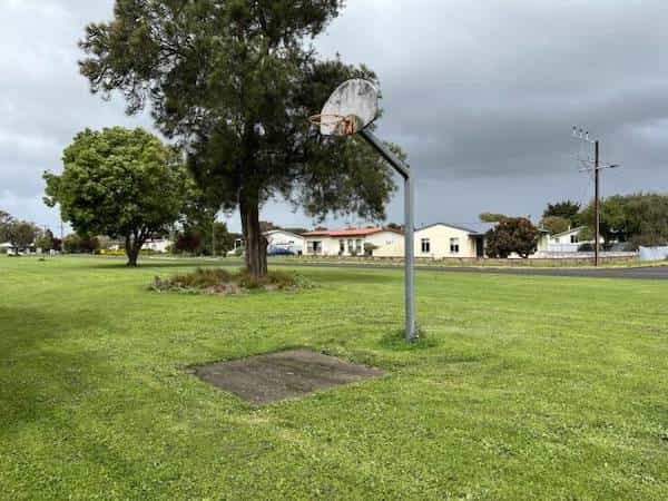 depressing memes small basketball court