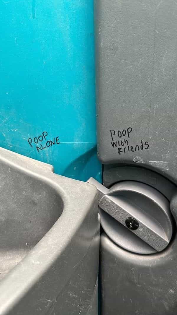 funny graffiti poop alone poop with friends