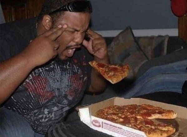 mind levitating pizza slice