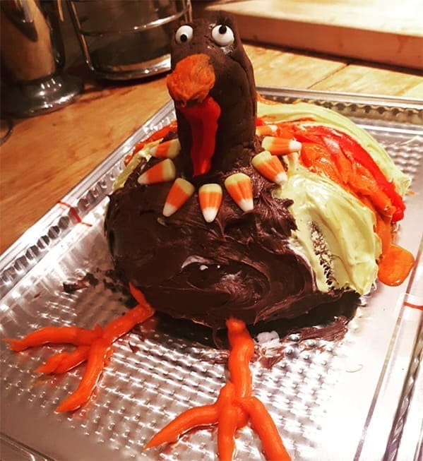 thanksgiving turkey cake fail