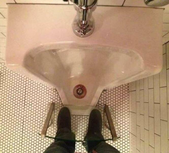 Weirdest Toilets urinal feet splashguard