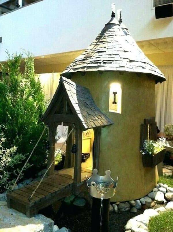awesome dog houses, doggy luxury