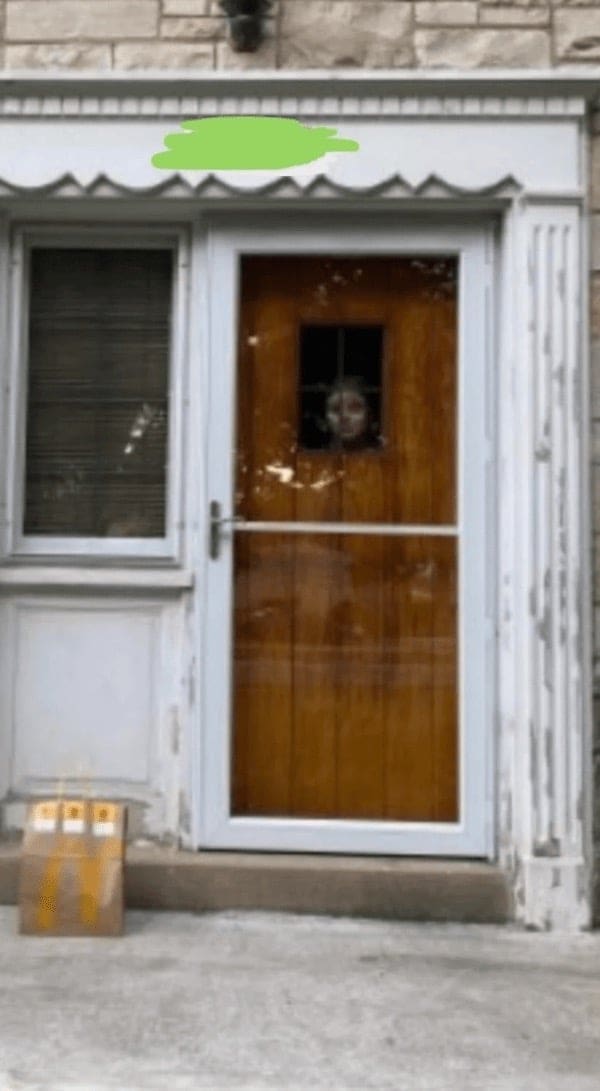 funny DoorDash delivery photo