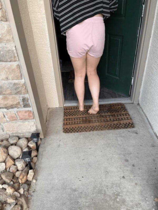 funny DoorDash delivery photo