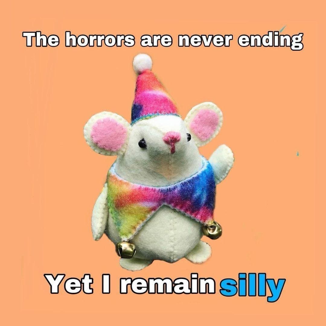 funny pics The horrors are never ending Yet I remain silly