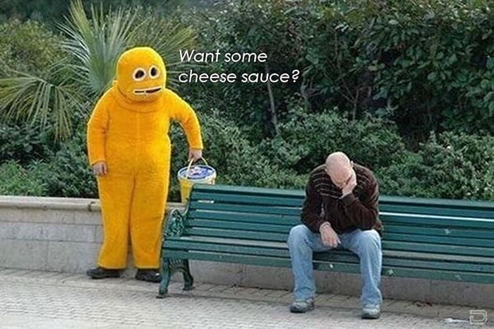 funny pics Want some cheese sauce?