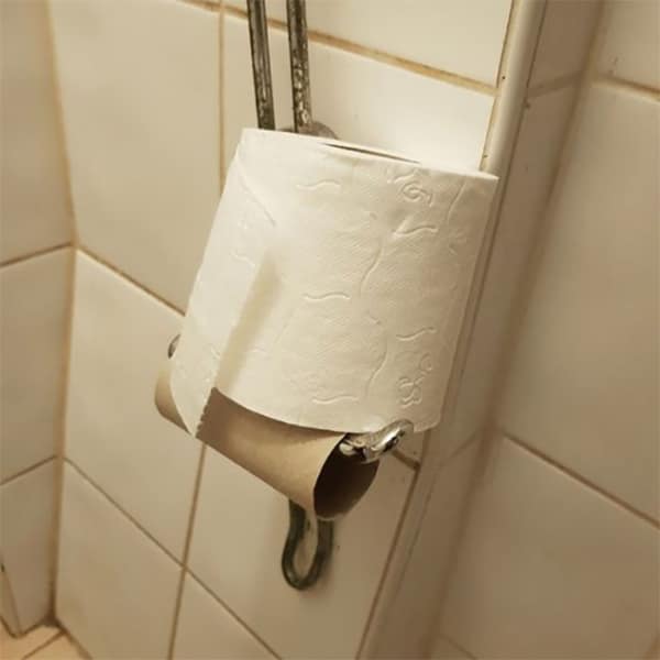 mildly annoying things, visual agitation