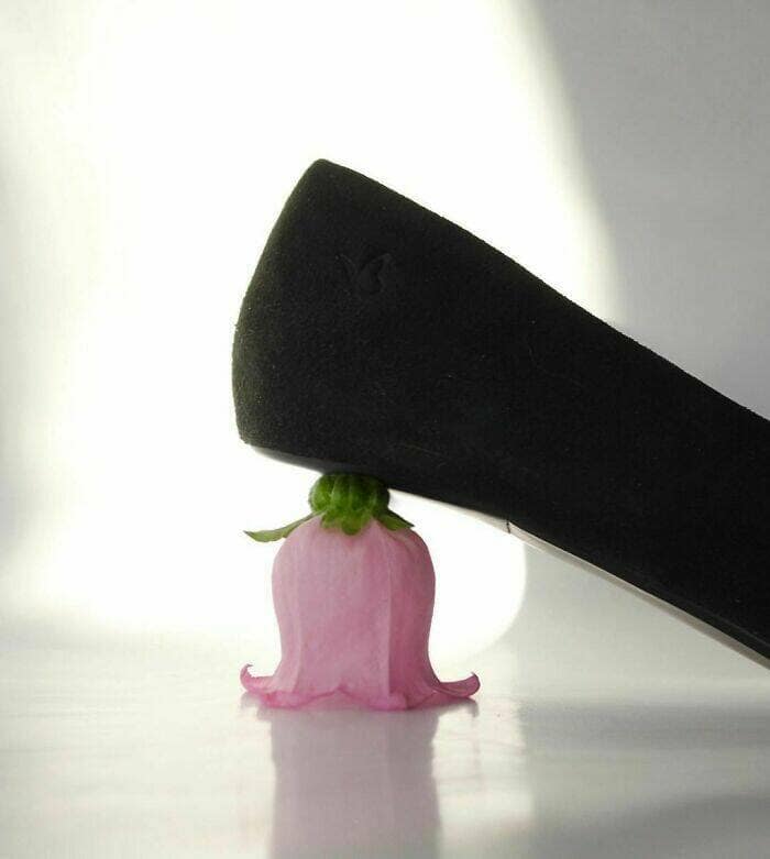 weird fashion, bizarre fashion choices