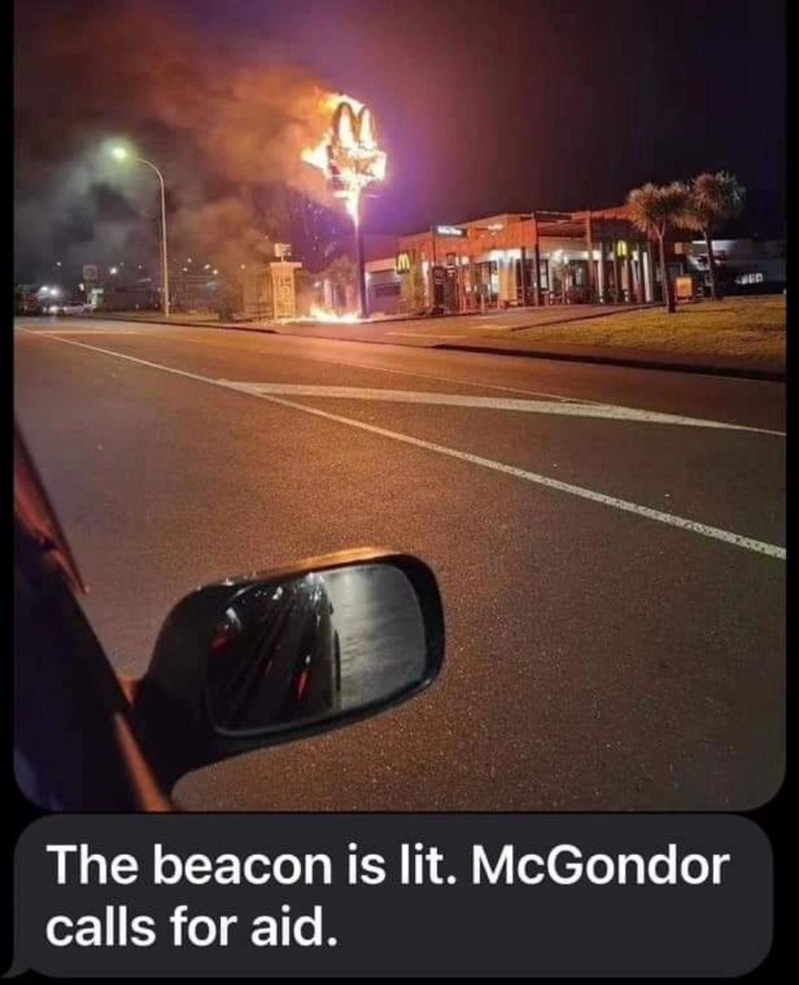 funny memes The beacon is lit. McGondor calls for aid.