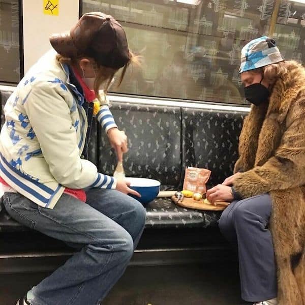spotted on the subway, unusual public transit encounters