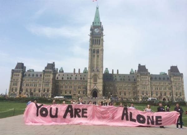 bad designs, design fails, design disasters, home decor fails, aesthetic calamities, tasteless decor, cringe-worthy designs, visual atrocities