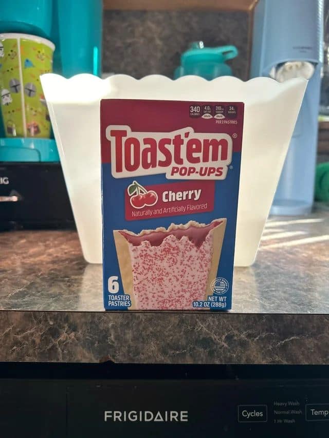 knock off brands, bootleg products, counterfeit goods, imitation items, knockoff brands, fake merchandise, unauthorized