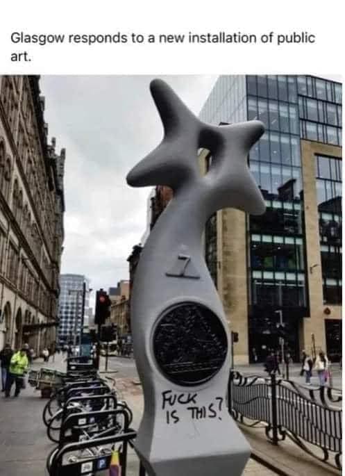 Scottish twitter Glasgow responds to a new installation of public art.