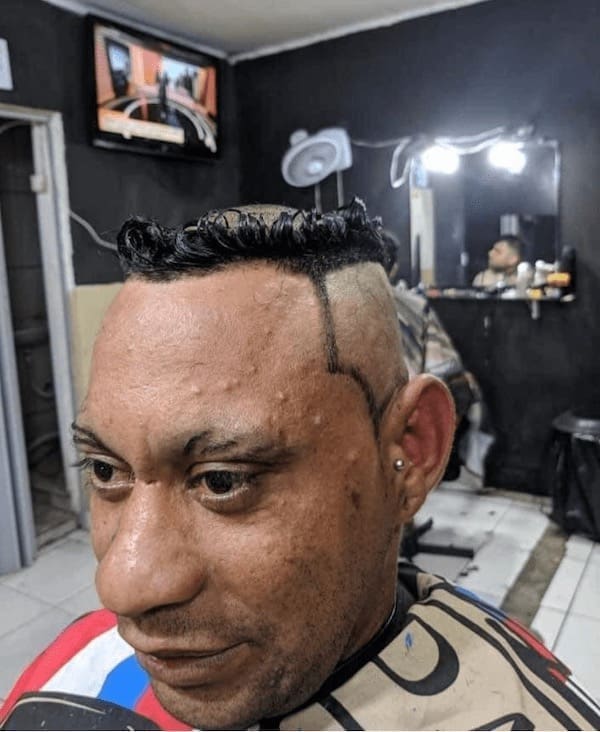 bad haircuts, haircut fails, haircut disasters, DIY haircut mistakes, Funny hair pictures, hilarious hairstyles, embarrassing haircuts, Hair care humor, hairstyle jokes, bad hair day memes