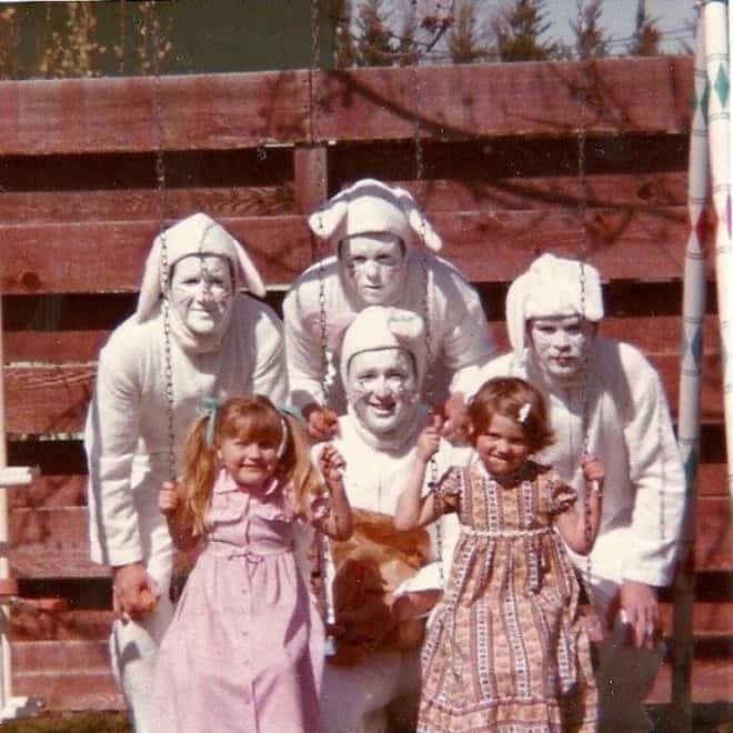 creepy easter photos, awkward family photos, unsettling Easter pictures, awkward Easter family photos, bizarre Easter traditions, Spooky Easter pics, weird Easter memories, haunting Easter childhood