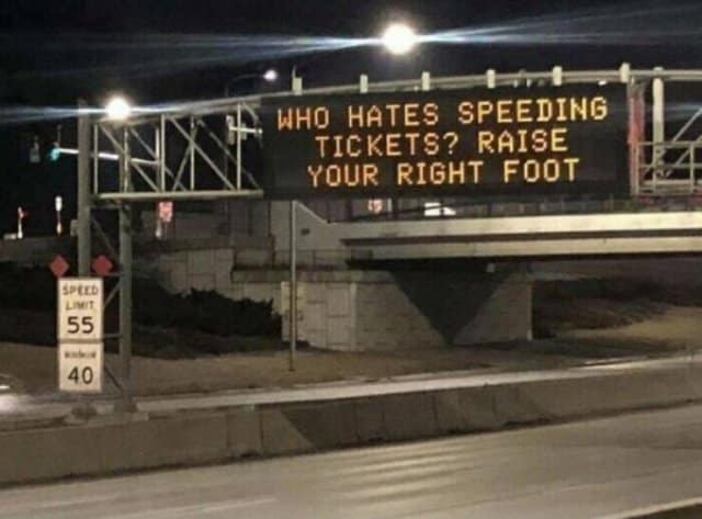 funny signs, funny street signs, humorous street signs, amusing signage, comical notices