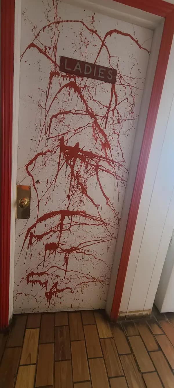 design fails, bad designs, Hilarious Design Mistakes, Bad Architecture, Funny Product Design, Confusing Signage, Design Blunders