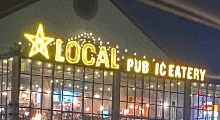 sign fails, burnt out neon signs, neon signs, grammatical errors, hilarious signs, misspelled words, lighting malfunctions