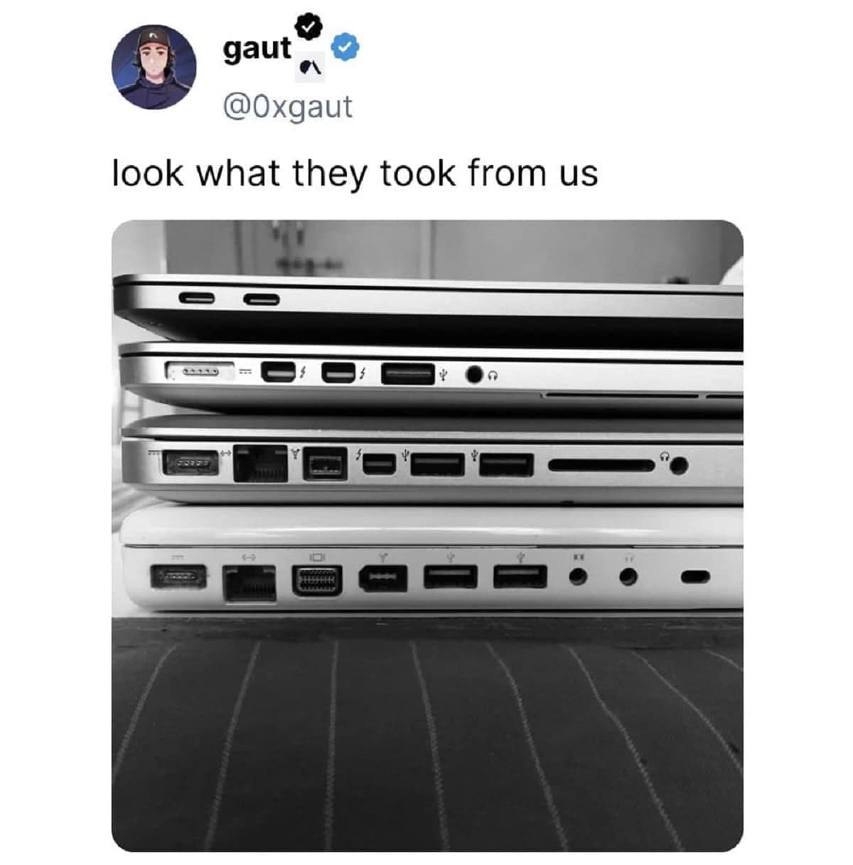 funny tweets, hilarious tweets, trending tweets, humor on Twitter, Twitter trends, side-splitting tweets, comical tweets, witty Twitter posts