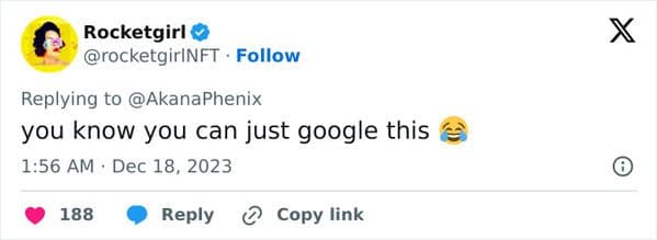 are payphones real, are pay phones real, are payphones real?, funny Twitter thread, generational humor, viral internet debates, amusing Twitter debate, hilarious Twitter conversation, age gap jokes, generational differences comedy