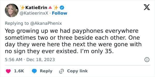 are payphones real, are pay phones real, are payphones real?, funny Twitter thread, generational humor, viral internet debates, amusing Twitter debate, hilarious Twitter conversation, age gap jokes, generational differences comedy