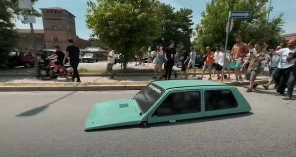 cursed images, weird photos, bizarre pictures, unsettling images, strange photos, peculiar photos, odd pictures, unusual pictures, eerie images, creepy images