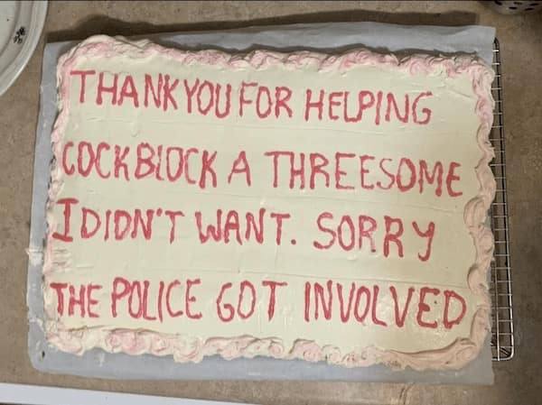 funny cakes, cake fails, cake shaming