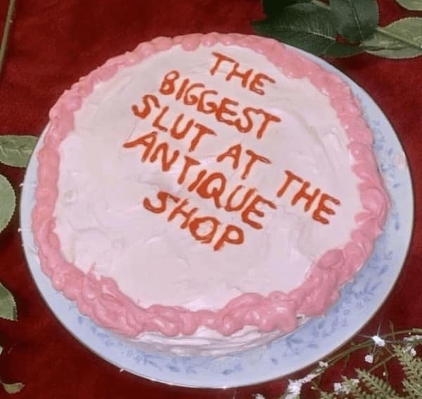 funny cakes, cake fails, cake shaming