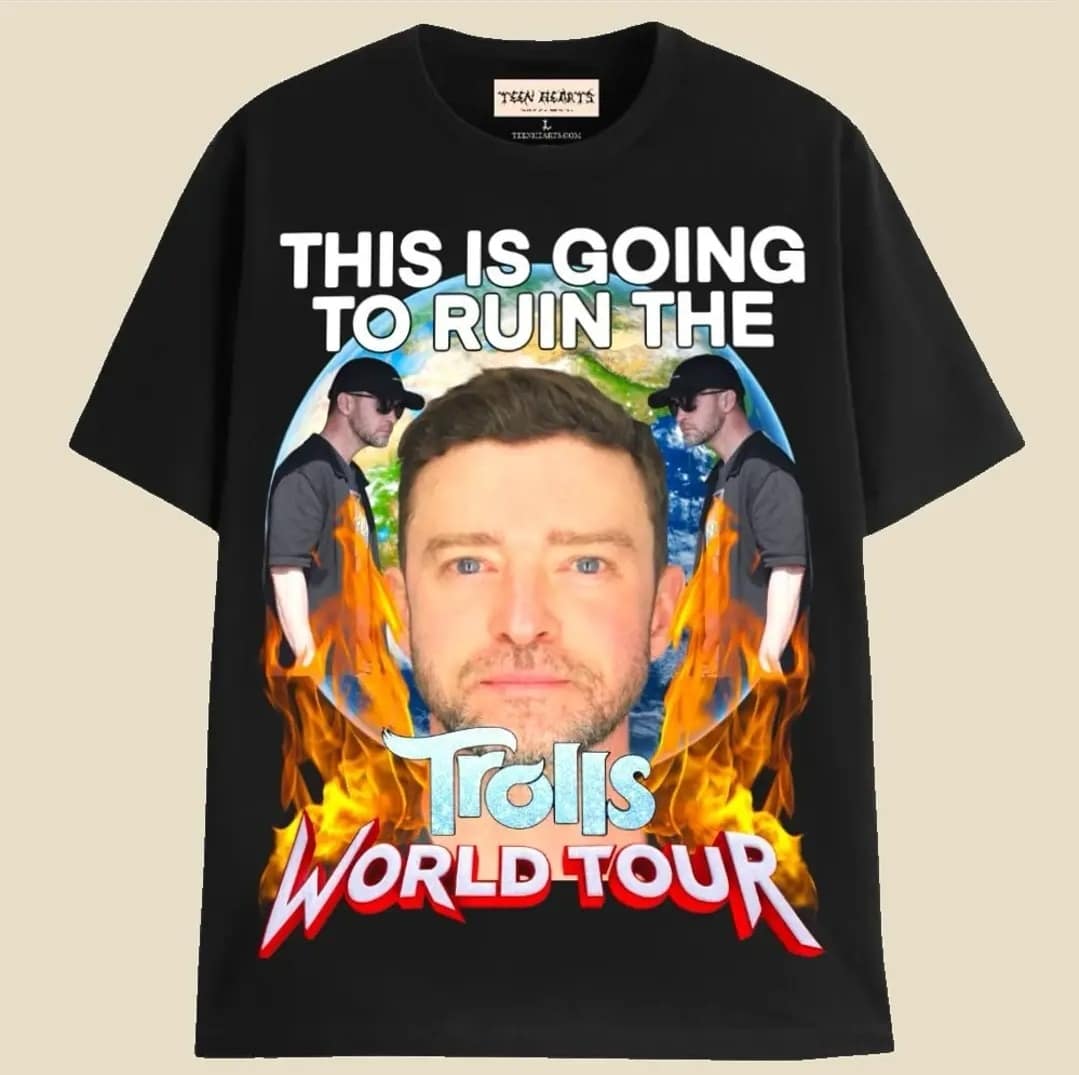 funny pics. THIS IS GOING TO RUIN THE Tralis WORLD TOUR