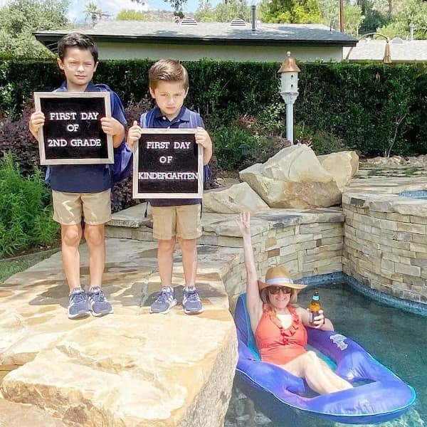 FIRST DAY OF 2ND GRADE FIRST DAY OR KINDERGARDEN