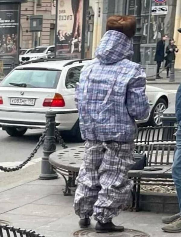 fashion faux pas, weird fashion, funny fashion mistakes, fashion fails, wardrobe malfunctions, style disasters, outfit mistakes, fashion blunders, clothing disasters