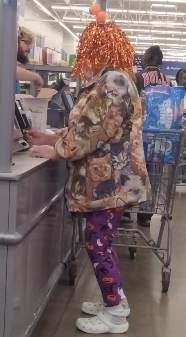 fashion faux pas, weird fashion, funny fashion mistakes, fashion fails, wardrobe malfunctions, style disasters, outfit mistakes, fashion blunders, clothing disasters