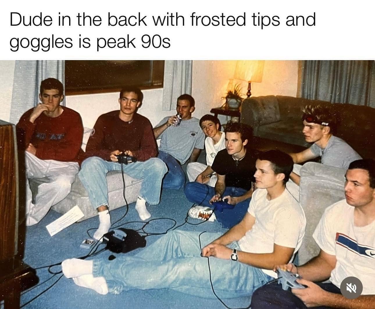 Dude in the back with frosted tips and goggles is peak 90s