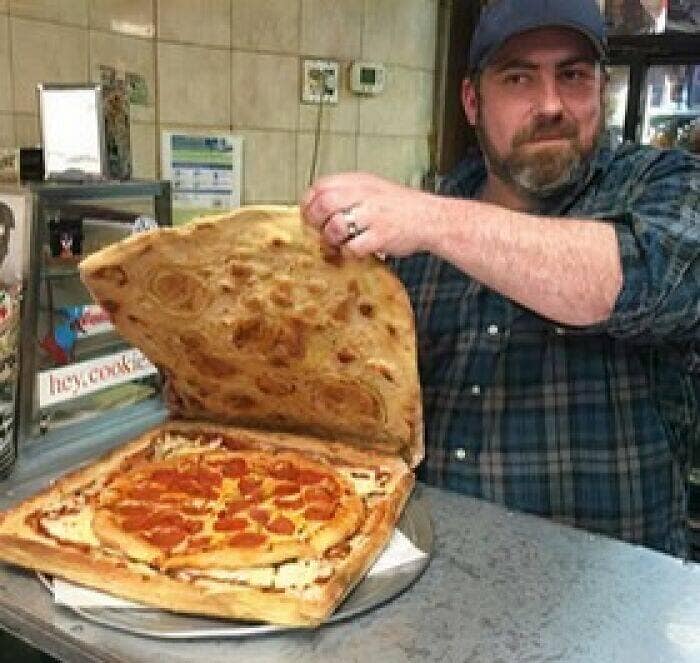 pizza memes, cursed pizza, funny pizza memes, weird pizza pics, viral pizza images