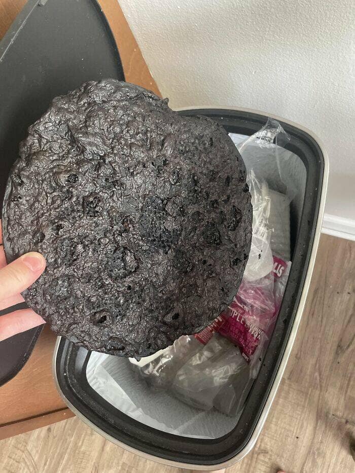 pizza memes, cursed pizza, funny pizza memes, weird pizza pics, viral pizza images