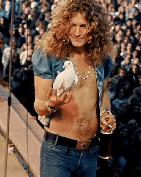 80s nostalgia, 70s nostalgia, retro memories, vintage throwbacks, nostalgic images, throwback photos, 80s memories, 70s vibes, vintage nostalgia