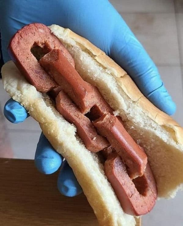 cursed food, weird food combinations, food disasters, bizarre food, food fails, cursed images, unsettling food pictures, odd food pairings, gross food memes