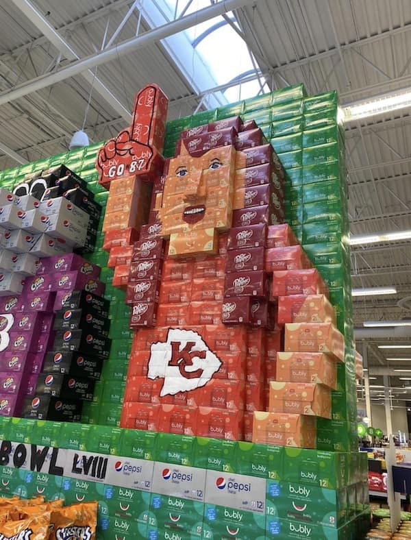 creative store displays, innovative store displays, eye-catching store displays, store display ideas retail display ideas, visual merchandising, store window displays unique retail displays, inspiring store setups, captivating product arrangements