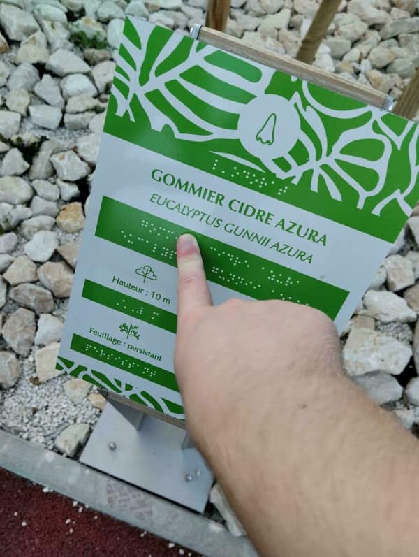 funny fails, hilarious fails, amusing fails, epic fails, humorous accidents, comical mishaps, amusing incidents