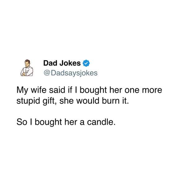 christmas gift memes, holiday memes, gift giving memes, present exchange jokes, token-offering irony, wrapping weirdness