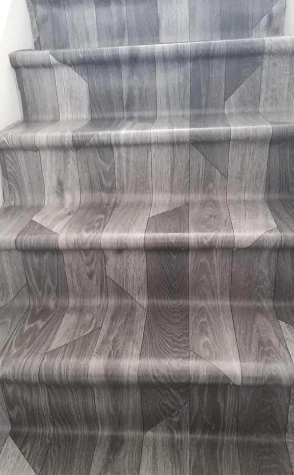 design fails, home design fails, bad home design: poor interior planning, flawed house aesthetics, unimpressive layout choices, decor fails, decoration mishaps, ornamental misjudgments, furnishing misfires