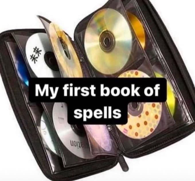 classic memes, vintage memes, viral tweets, vintage net jokes, older meme picks, comedic relics, best memes, old memes, popular memes, mainstream comedic images, big meme hits, widely recognized visuals