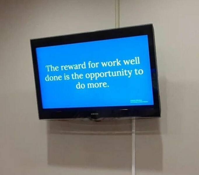 funny fails, comedic mishaps, slip-up humor, bungled attempt jokes, epic fails, massive meltdown images, large-scale comedic blunders, fail compilation, grouped fail references, meltdown set commentary, blooper images, outtake comedic lines, behind-the-scenes fiasco illusions