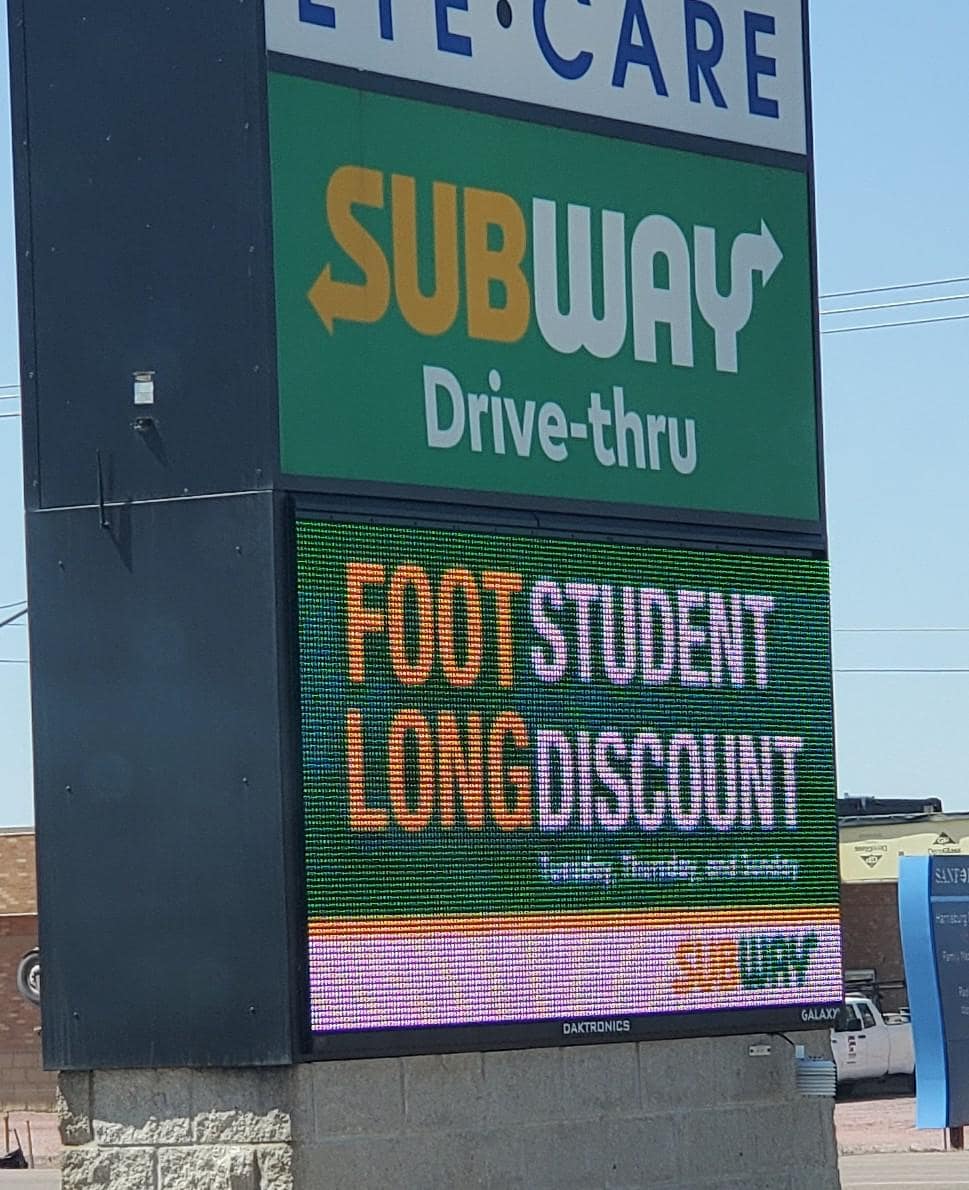 S'CARE SUBLAI Drive-thru FOOTSTUDENT LONGDISCOUNT DAKTRONICS