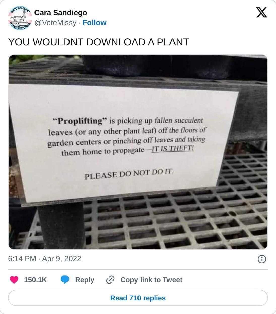 classic memes, vintage memes, viral tweets, timeless memes, old memes, tweet classics, trending short posts, nostalgic memes, internet throwbacks, legacy jokes, evergreen memes, lasting comedic hits, enduring online humor, best memes