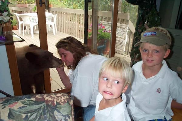 cursed images, haunted photos, bizarre pictures, unnerving snapshots, weird pictures, eerie visuals, unsettling scenes, disturbing memes, nightmare fuel, horrifying tidbits