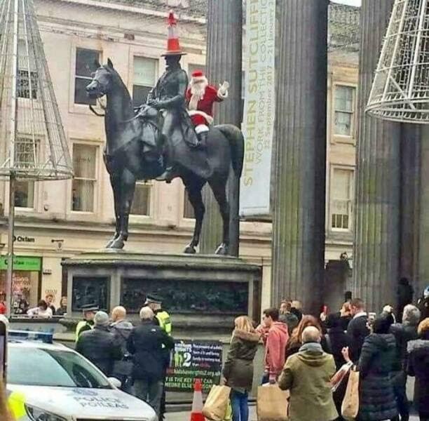 scottish twitter, scottish tweets, Scottish humor, funny Scottish tweets, Scottish jokes, hilarious tweets, sarcasm memes, regional humor, dry Scottish wit, humorous Scottish posts, witty regional tweets, scotland memes, scottish memes